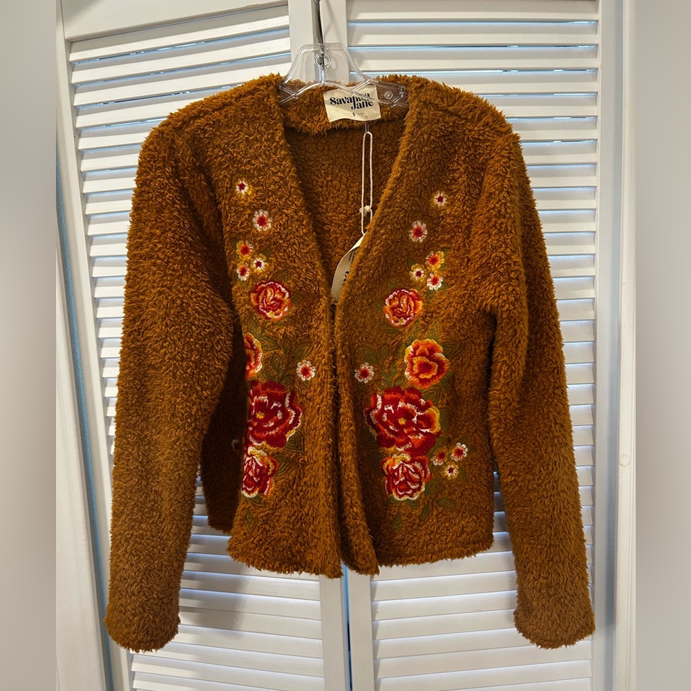 Savanna Jane sweater size Small